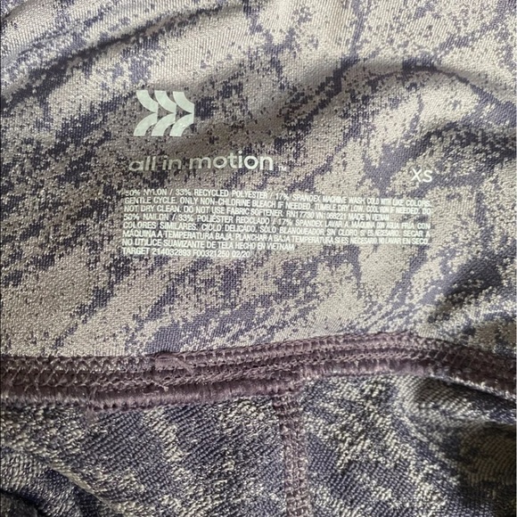 All In Motion High-Rise 7/8 Legging Size XS - Picture 5 of 7